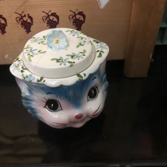 Vintage Lefton Miss Paris’s cream and sugar bowl- made in Japan- 1950’s. - Picture 7 of 14